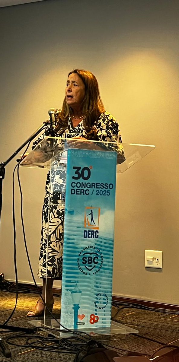 EAPCPresident's tweet image. Joint session of EAPC/DERC. "Competitive Sports in Patients with CAD and Heart Failure: is it possible?" 👟🫀
@escardio
@DercSbc