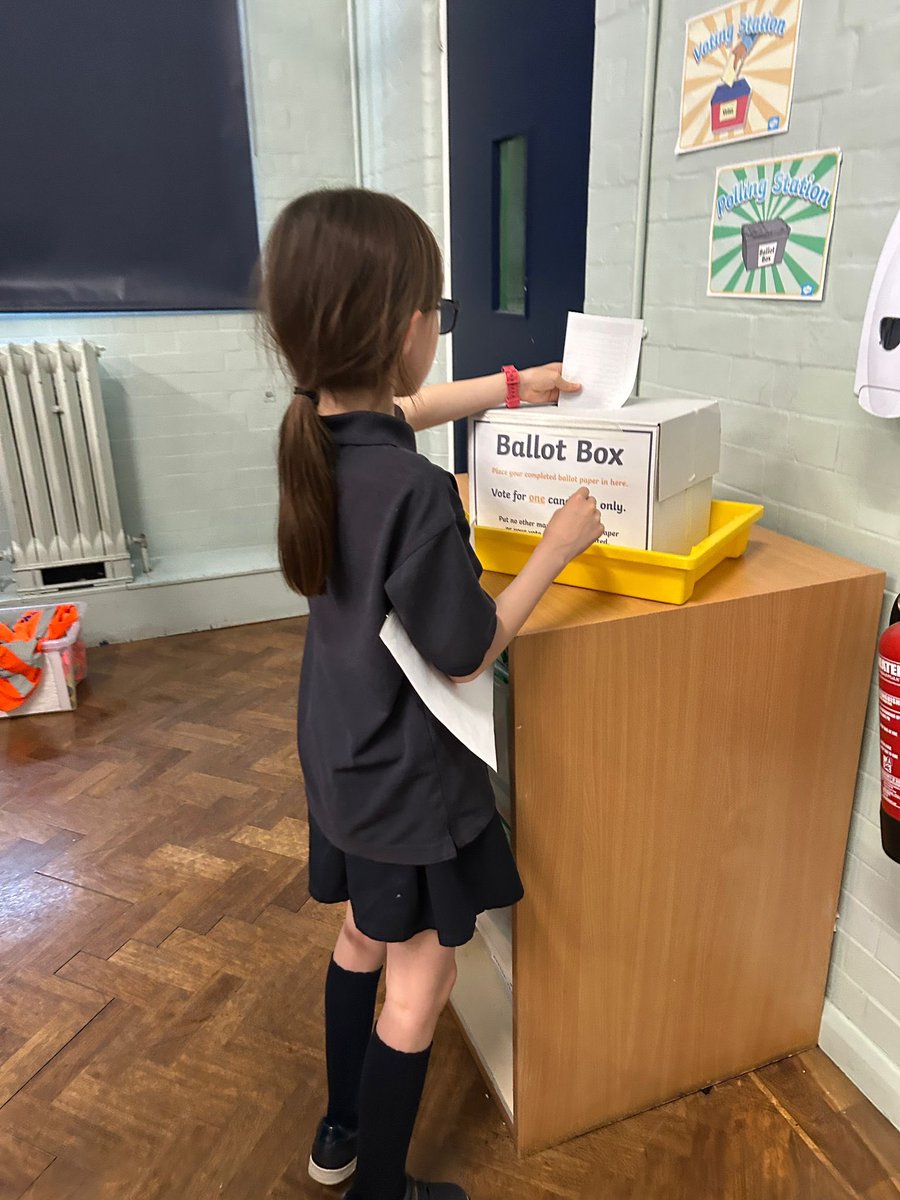 Year 6 created their own political parties and wrote their own manifestos. They then presented them to the rest of the year group and we voted! #politics 🗳️