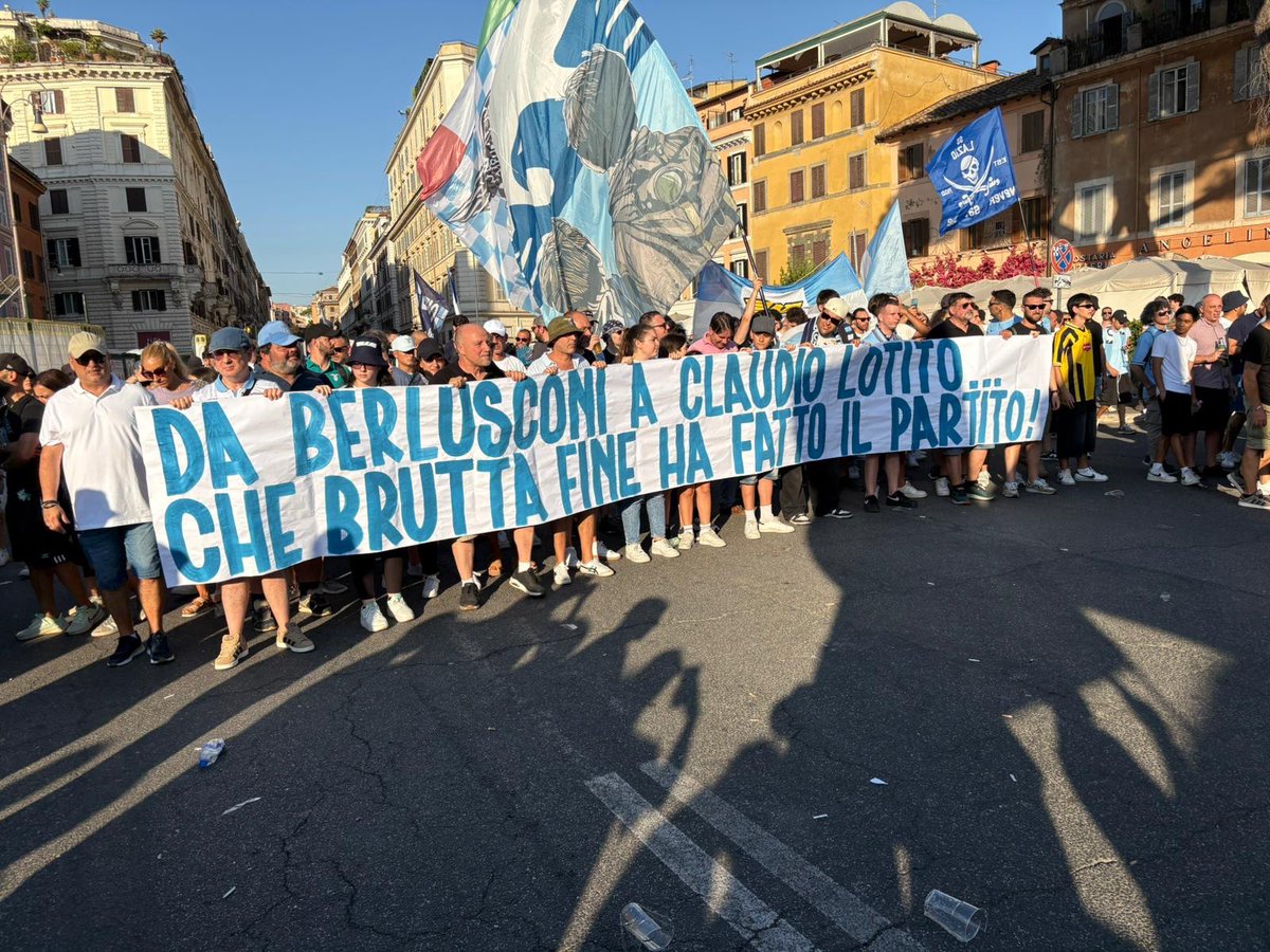 Robin de tuit 🦅🇮🇹 (@grut66) on Twitter photo 