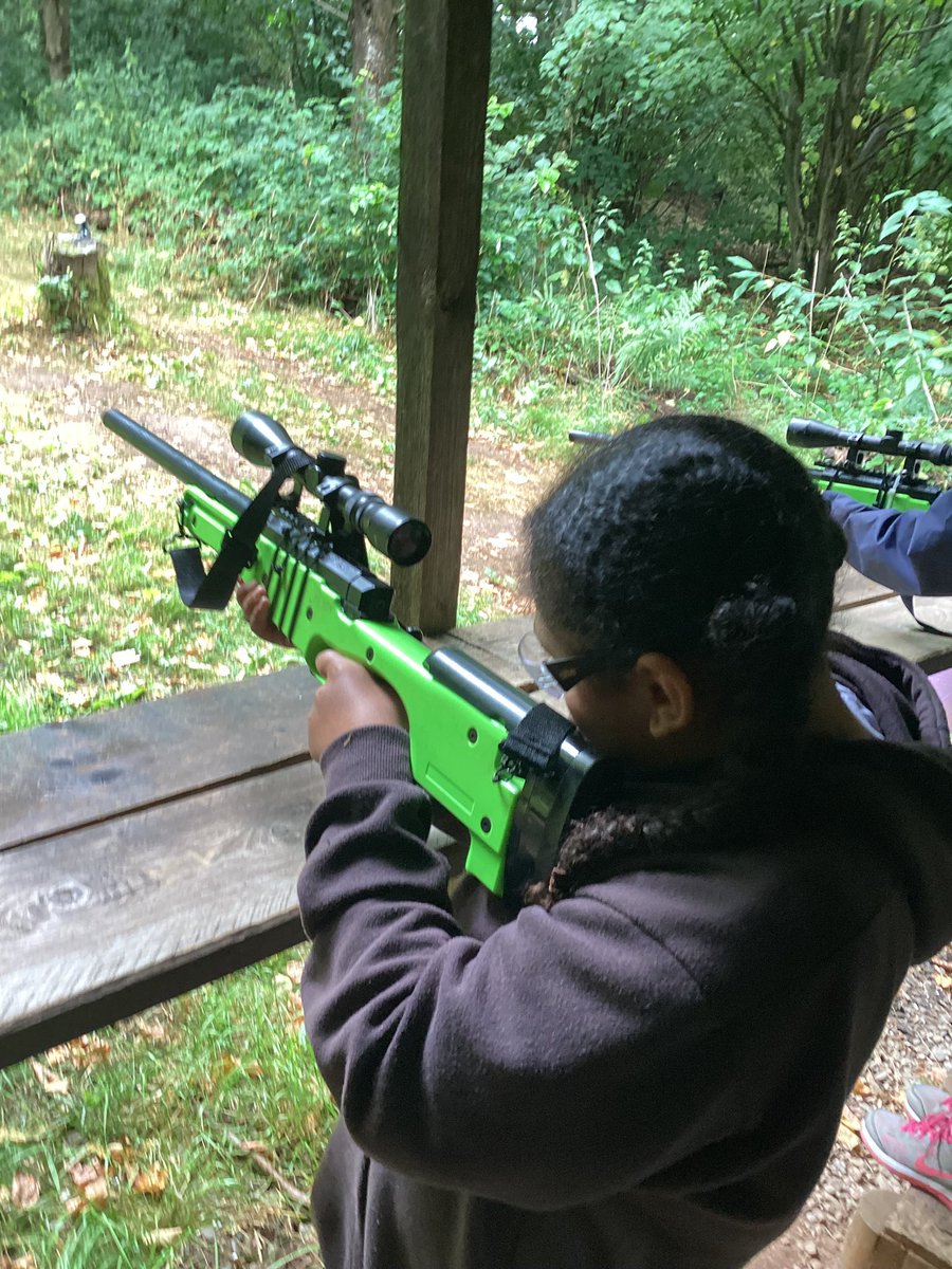 fairwayGLP's tweet image. Year 6 residential…den and fire building and rifle shooting! 
💚💚💚
#Fairway #GLP #Year6