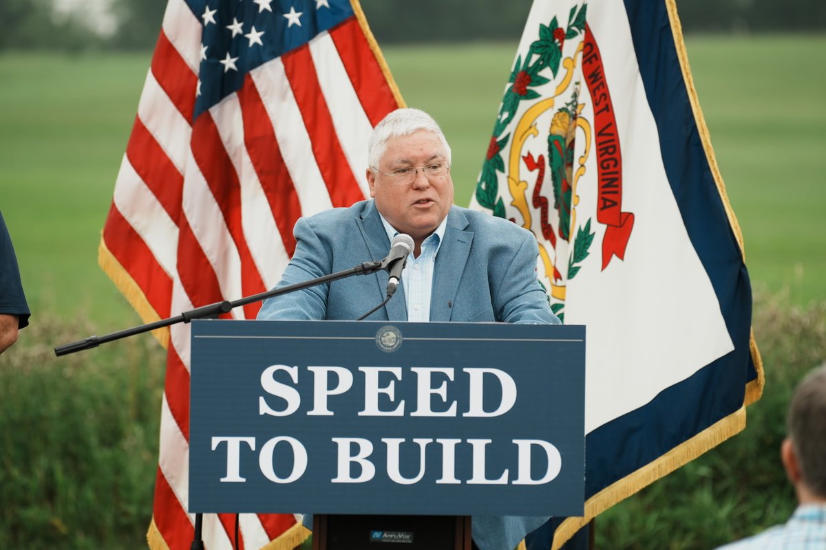 wvgovernor's tweet image. Speed is critically important when companies are deciding on a location to do business, build facilities, and create jobs.
Today I awarded $150,000 to the Wood County Development Authority to develop sites for a manufacturing or industrial entity to bring jobs to the region.