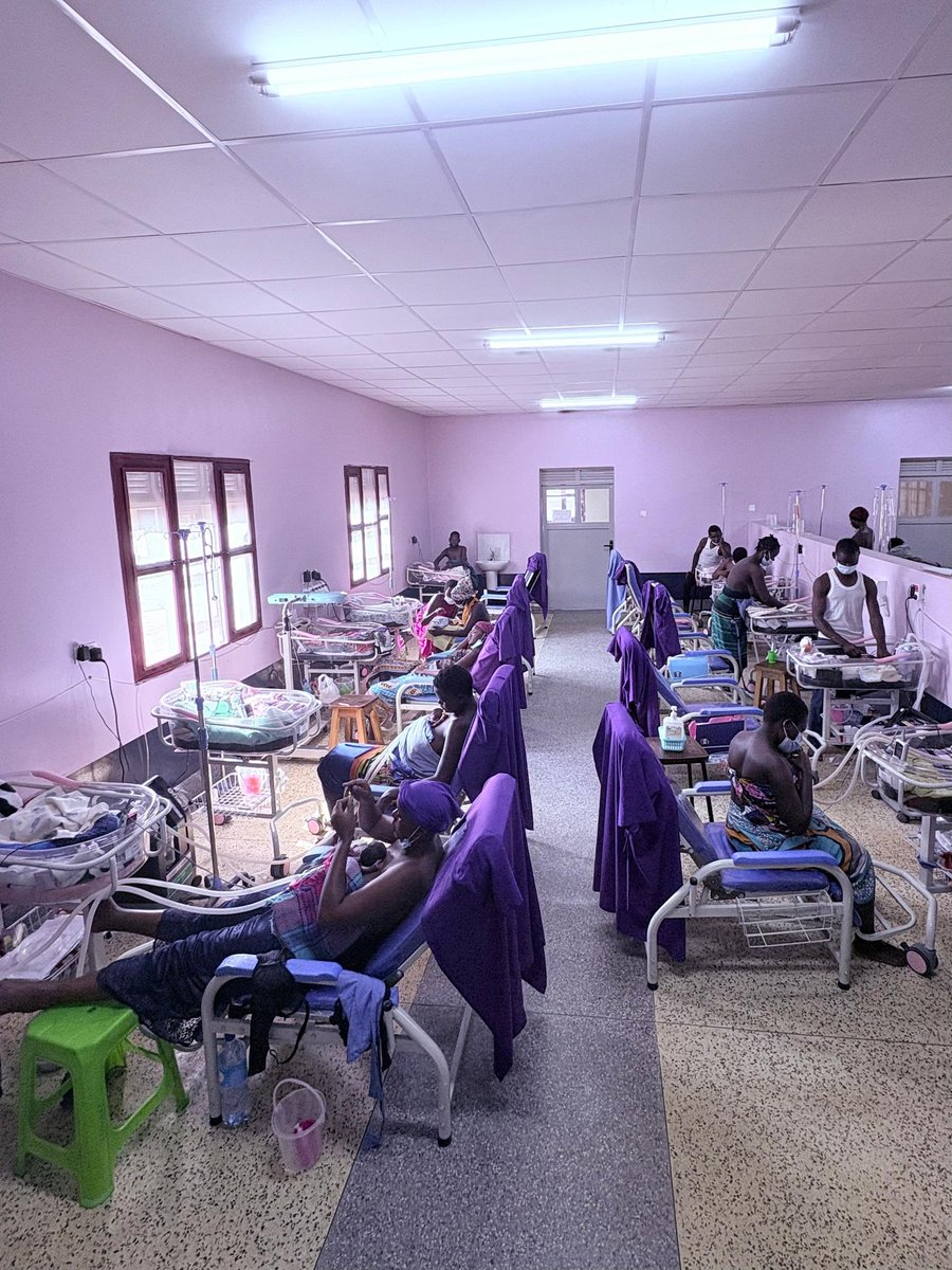 Basalirauni2023's tweet image. #MbaleRRH new Neonatal Unit is open! Now a Level III NICU with 60-bed capacity from 20 thanks to Born on the Edge, Muslim Charity UK, DAK Foundation. Uganda’s first public Human Milk Bank is here too! Let’s keep supporting newborn care. @MinofHealthUG #MOHDelivers
#MOHatwork