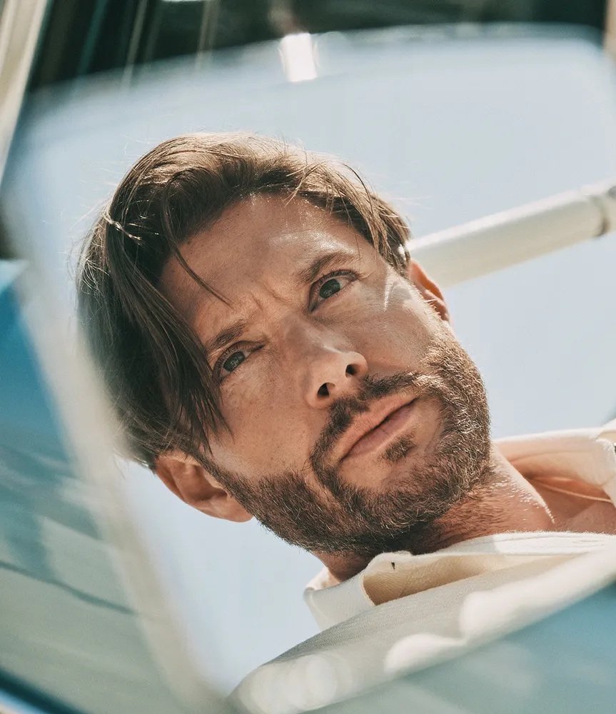 acklesism's tweet image. actually loving and supporting this beautiful and talented guy and his career has been one of the best decisions of my life ngl
