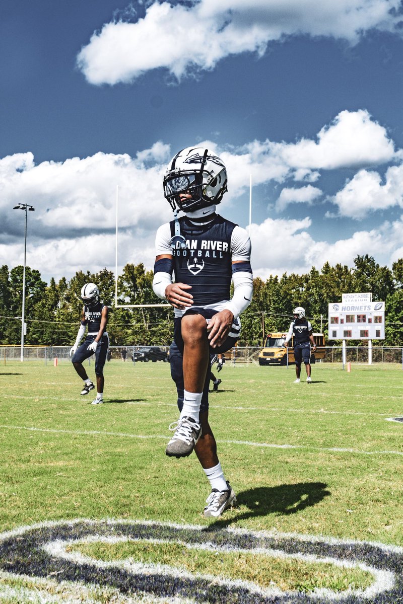 Jaysean Preston (@jayseanpreston) on Twitter photo I will be attending the Hampton camp this Thursday ready to compete and showcase my talent!!! <a href="/trent_boykin/">Trenton C Boykinπ΄ββ οΈβοΈπ§</a> <a href="/BobbyBlizzard_/">Bobby Blizzard</a> <a href="/coachtyler34/">Delbert Tyler II</a> <a href="/CoachLGibson/">Le'Marcus Gibson</a> <a href="/CoachTaylor10/">Ollie Taylor</a> <a href="/CoachMeatWRHigh/">D. Buie</a> <a href="/BigFu757/">Anthony Smith</a> I will be attending the Hampton camp this Thursday ready to compete and showcase my talent!!! <a href="/trent_boykin/">Trenton C Boykinπ΄ββ οΈβοΈπ§</a> <a href="/BobbyBlizzard_/">Bobby Blizzard</a> <a href="/coachtyler34/">Delbert Tyler II</a> <a href="/CoachLGibson/">Le'Marcus Gibson</a> <a href="/CoachTaylor10/">Ollie Taylor</a> <a href="/CoachMeatWRHigh/">D. Buie</a> <a href="/BigFu757/">Anthony Smith</a>