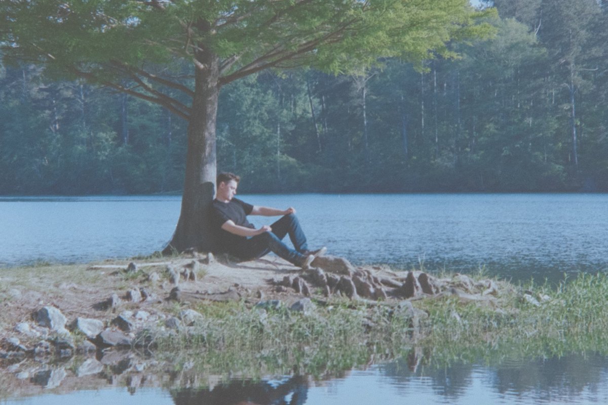 SurplusCovey's tweet image. Here is some photos my buddy Mace.exe took on our trip to Georgia. With an old film camera.
There is my buddy John, Tiger_dos, ILikeTanks and myself and my fiance in the background.