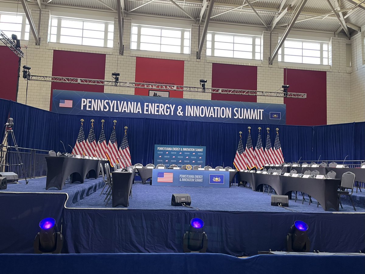 PAFreedomCaucus's tweet image. HAPPENING NOW: @realDonaldTrump will soon address an audience of PA leaders and innovators about energy dominance in the Keystone state.