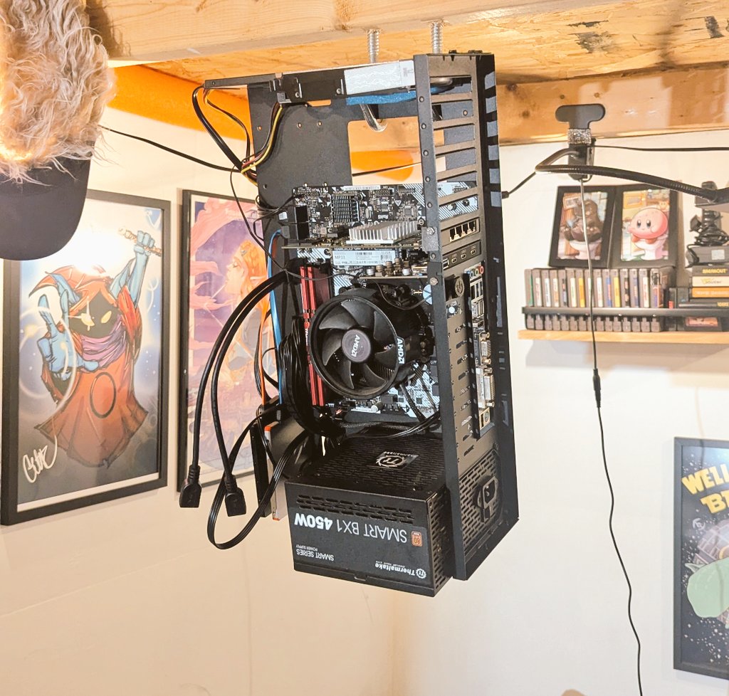 Okay, what do we think about "Hanging Homelab"?