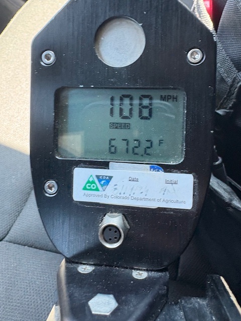 ThorntonPolice's tweet image. Newsflash! Speed limits aren&apos;t just suggestions.

Our community has seen too many tragedies caused by speeding. These two drivers were recently caught going 116 and 108 mph in a 65 mph zone on I-25. Their next stop? The courtroom.

Slow down and remember, you share the road with…