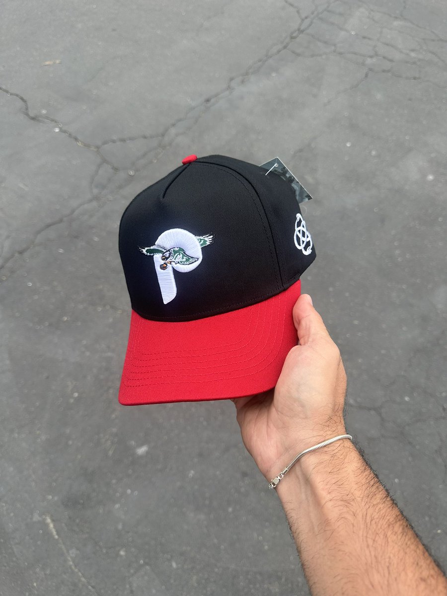 referencebrand's tweet image. Last few of the Retro Pheagles hats left available. Won’t be restocking these 🫡