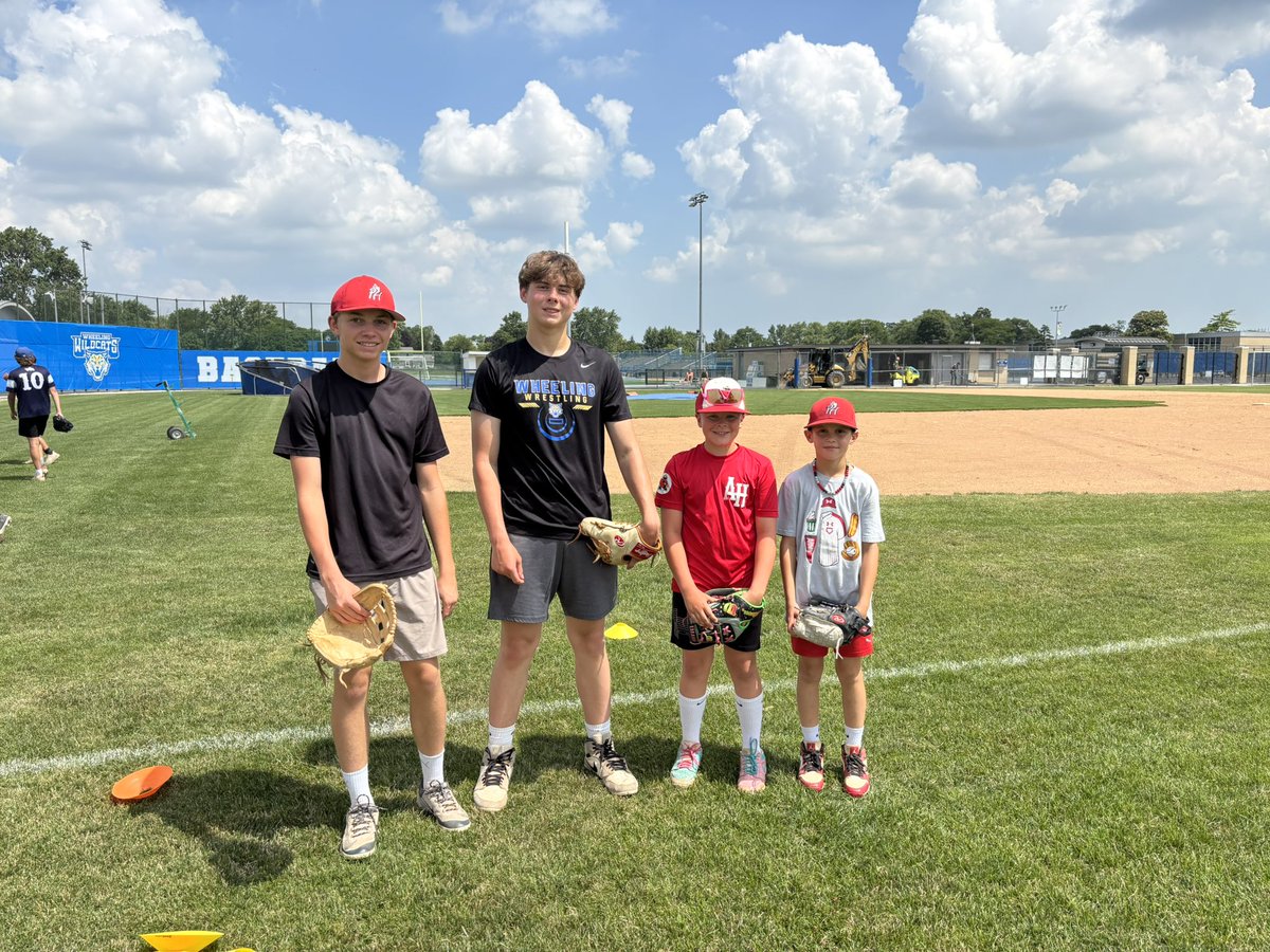 WHSBaseball2's tweet image. Day 2 Youth Camp Competition Champs - 4 Cone Relay Drill
Colin Donovan, Michael Mats, Grayson Walger, and Jackson Schaefer #FlyTheW