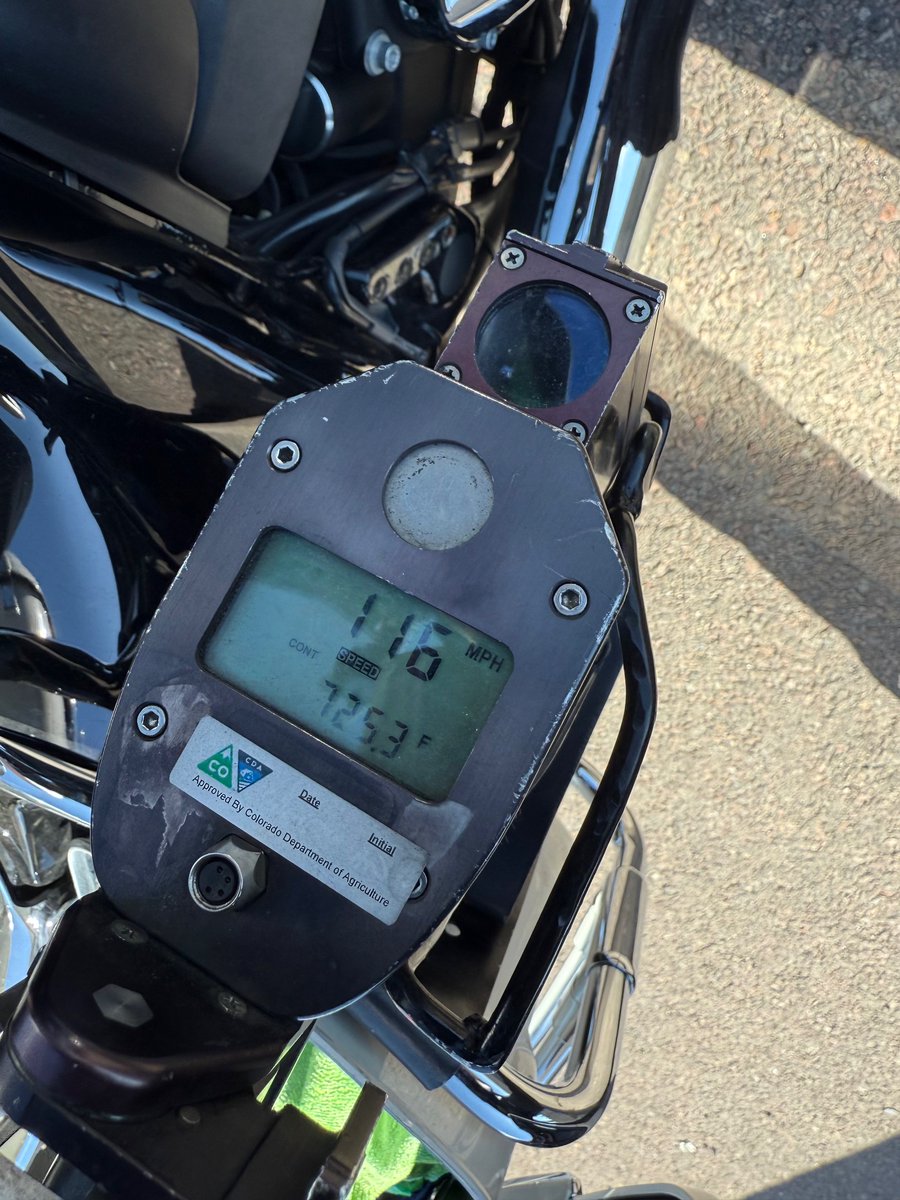 ThorntonPolice's tweet image. Newsflash! Speed limits aren&apos;t just suggestions.

Our community has seen too many tragedies caused by speeding. These two drivers were recently caught going 116 and 108 mph in a 65 mph zone on I-25. Their next stop? The courtroom.

Slow down and remember, you share the road with…
