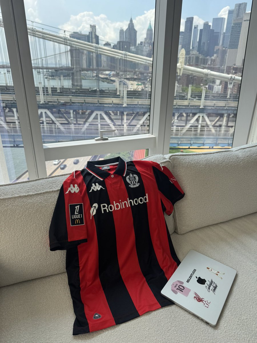 damirb_23's tweet image. Latest addition to the jersey collection @vladtenev @abhishekf96 @RobinhoodApp