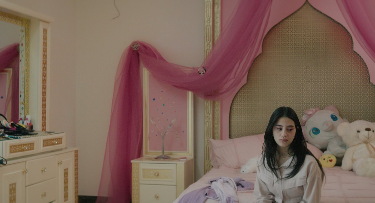 mubiuk's tweet image. A Locarno prizewinner, Kurdwin Ayub’s confidently provocative film grapples with a stifling, ultra-rich realm where freedom shimmers like a desert mirage.
MOON is now streaming.