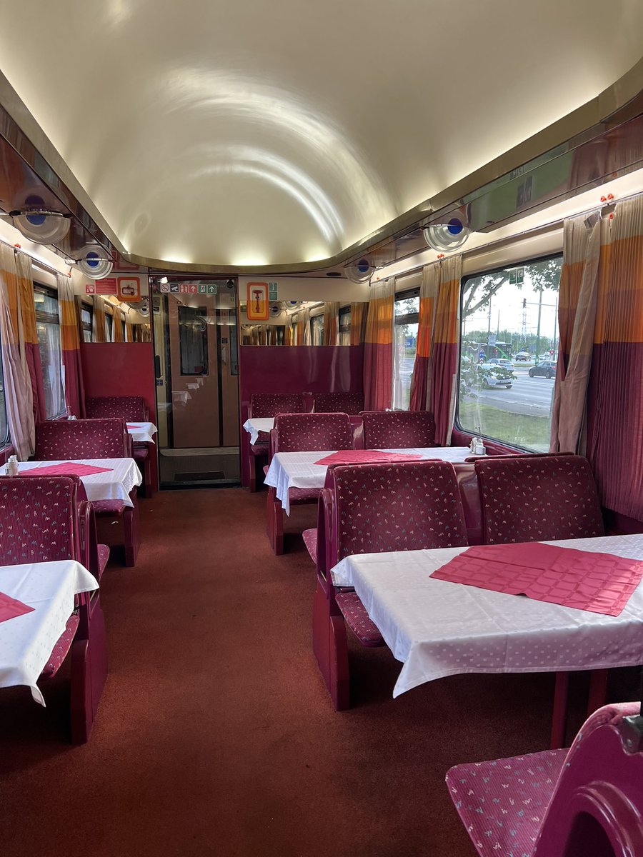 On board the Corona Express from Brasov to Bupapest - loving the old school dining carriage! Thank you to <a href="/seatsixtyone/">The Man in Seat 61</a> for the guide!