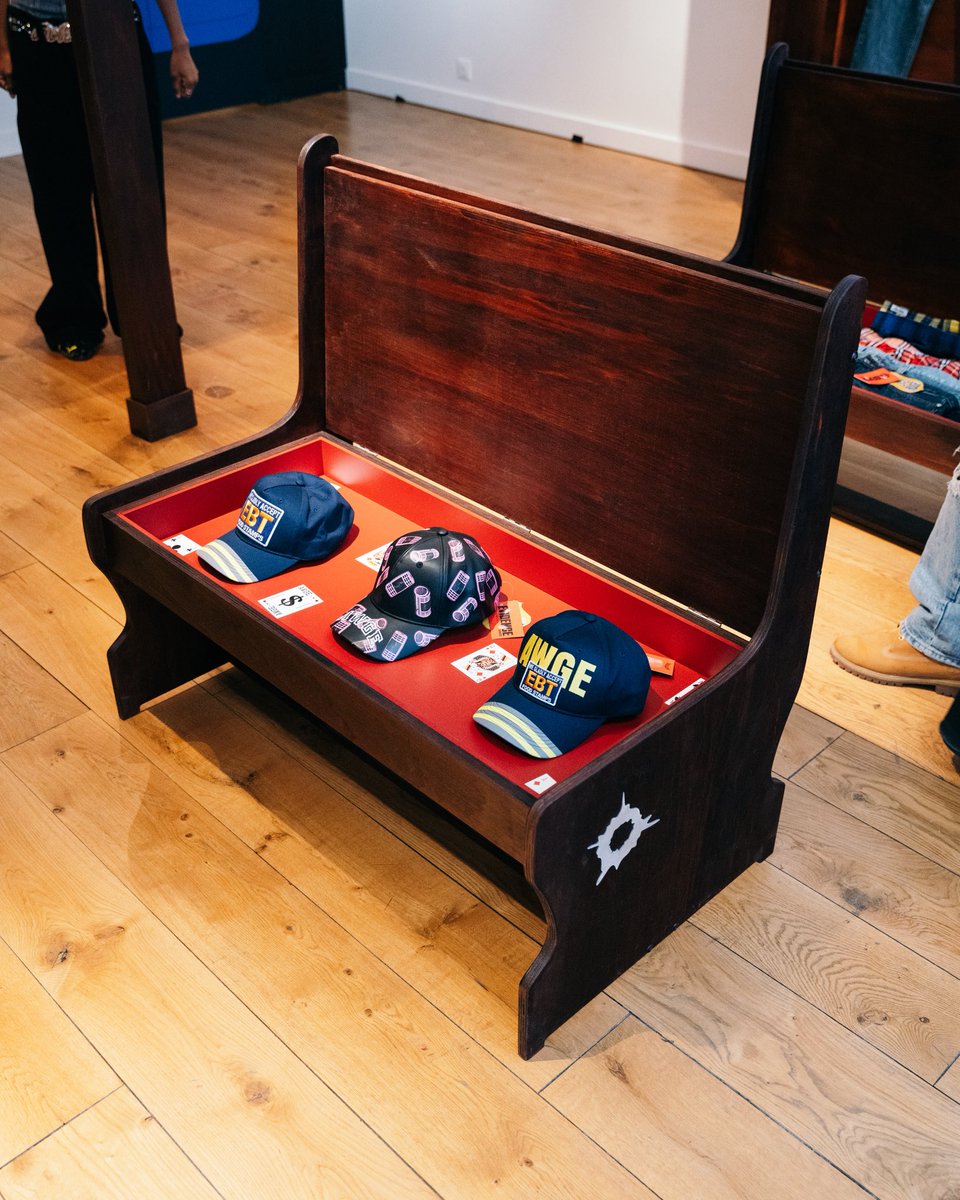 AWGECLOTHING's tweet image. PFW SS25 OBLIGATORY FASHION POP UP
CURATED BY BLENDING ELEMENTS OF A CHURCH & COURTROOM
10 RUE DE TURENNE, 75004
PARIS, FRANCE