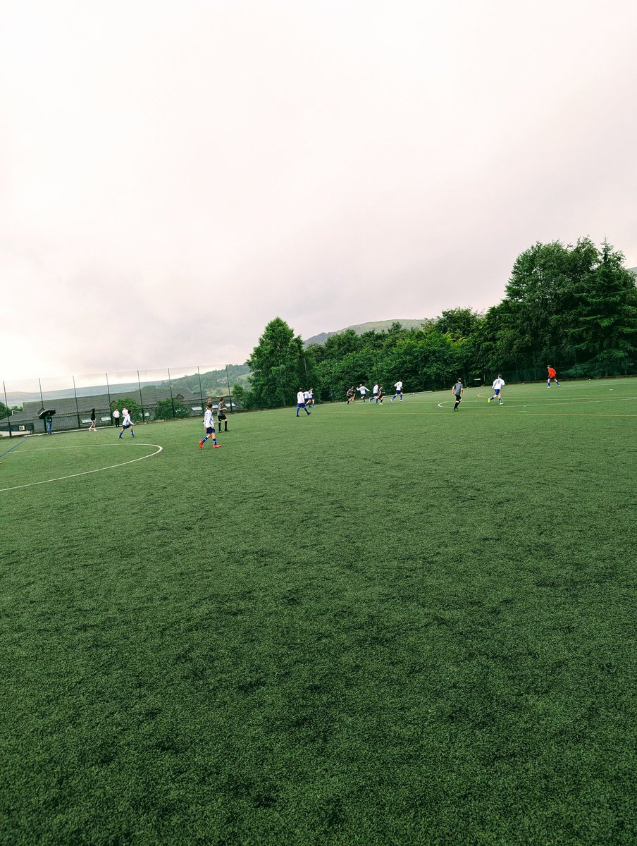 WCHS_PE's tweet image. Congratulations to Alder Grange 🏆⚽🏆

Our U13🅱️ team were unlucky tonight in the cup final. After being 3-0 down at half time we battled back to score late on &amp;amp; take it to penalties. We then lost out 4-2.

Unlucky boys but well done for making it to the  final! 👍