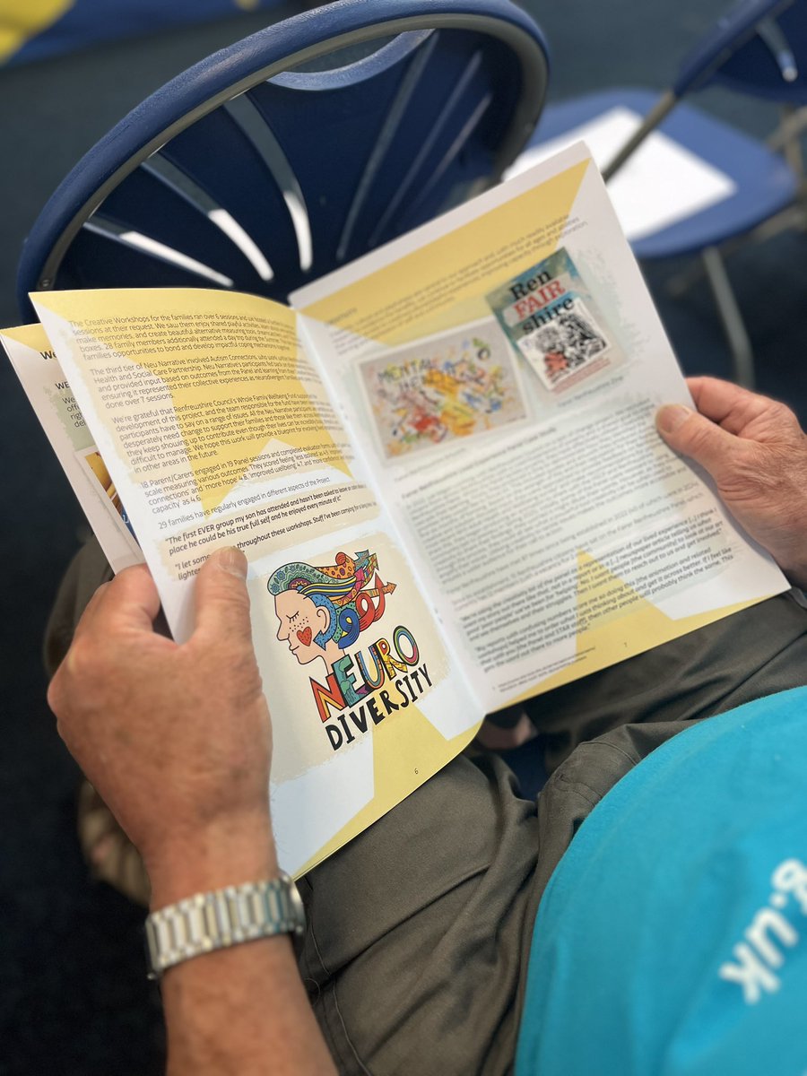 STARprojPaisley's tweet image. Huge thanks to the 34 community members, volunteers & partners who braved the Scottish summer rain ☔️ to join our AGM!
We shared highlights from our 25th year & gave a sneak peek at our new art commission 🤩
#CommunityMatters #25YearsOfSTAR #AGM