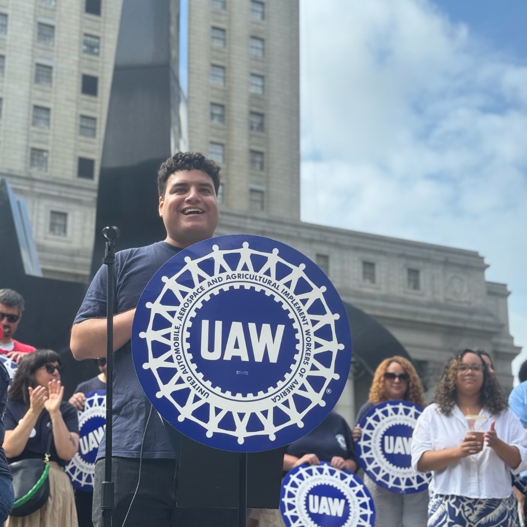 UAW (@uaw) on Twitter photo Legal services workers with <a href="/alaa2325/">ALAA - UAW 2325</a> in <a href="/UAWRegion9A/">UAW Region 9A</a> rallied in NYC to demand the funding, staffing, and support necessary to continue fighting for justice for low-income New Yorkers. Leaders, including <a href="/ZohranKMamdani/">Zohran Kwame Mamdani</a>, NY AG <a href="/TishJames/">Tish James</a>, @ClaireForQueens joined in support. Legal services workers with <a href="/alaa2325/">ALAA - UAW 2325</a> in <a href="/UAWRegion9A/">UAW Region 9A</a> rallied in NYC to demand the funding, staffing, and support necessary to continue fighting for justice for low-income New Yorkers. Leaders, including <a href="/ZohranKMamdani/">Zohran Kwame Mamdani</a>, NY AG <a href="/TishJames/">Tish James</a>, @ClaireForQueens joined in support.