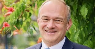 Does anyone know why Ed Davey is so stupid ?