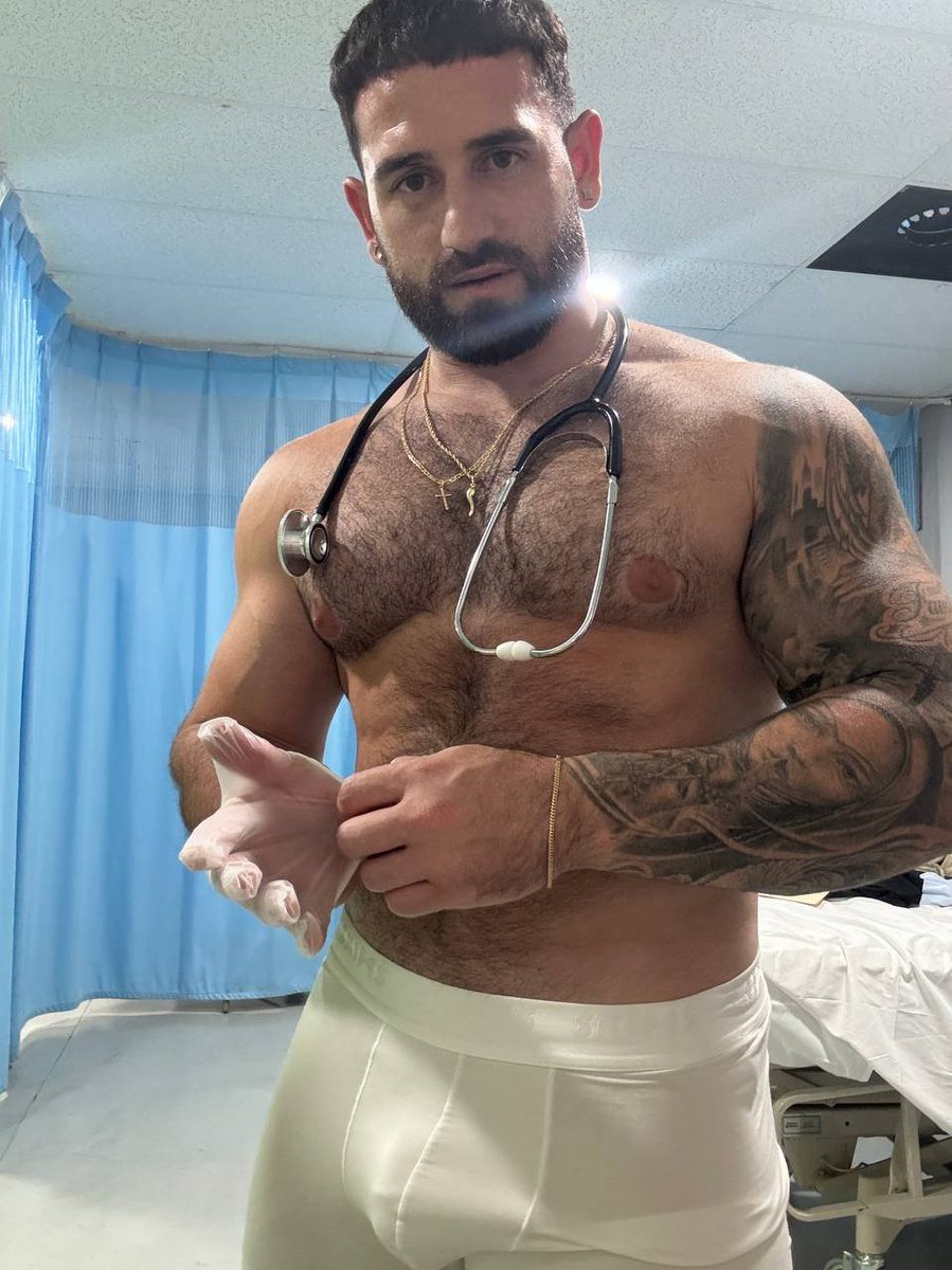 Sending a D pic in Dms to anyone who type “yes”❤️