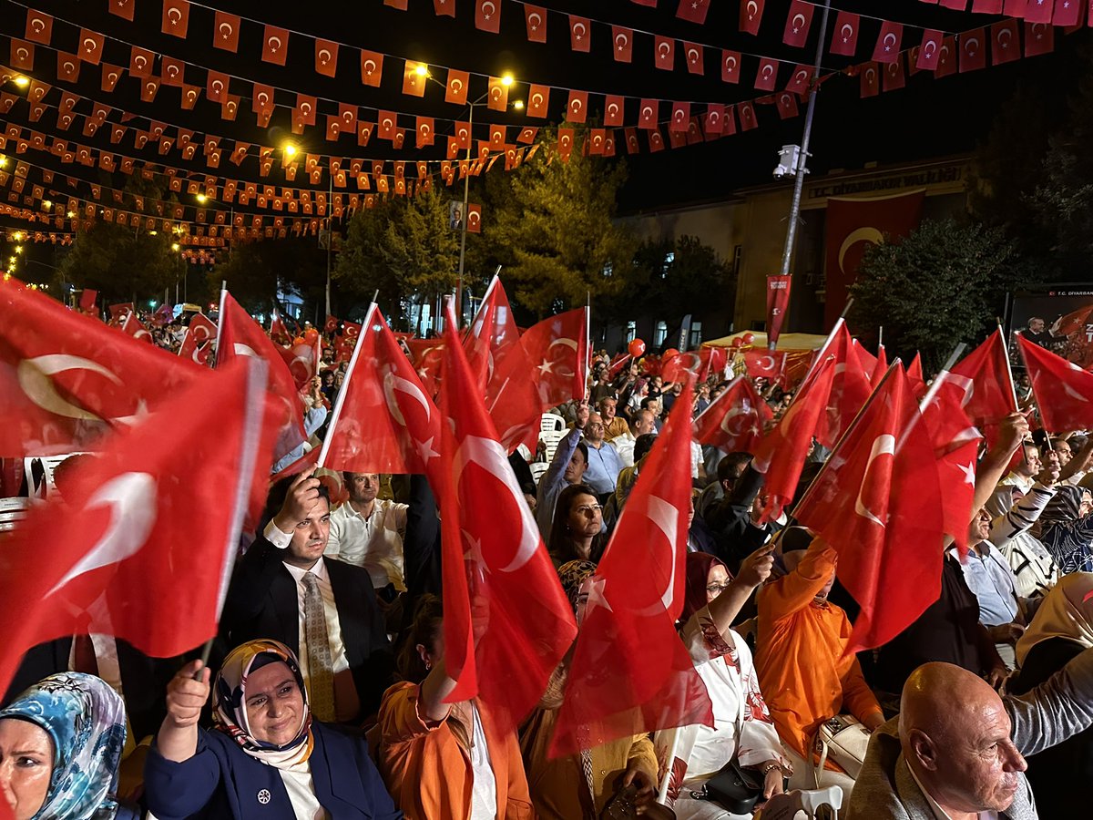 #ZaferinAdıTürkiye 🇹🇷
<a href="/kamuraneronat/">Kamuran Eronat</a>