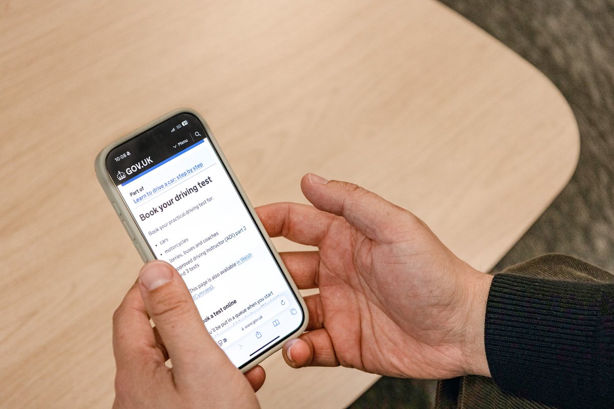 DVSAgovuk's tweet image. We're looking at ways to make the booking system fairer for everyone - but we need your input.
Should we limit who can make bookings? Restrict test centre changes? Cap test swaps?
Have your say by 23 July: gov.uk/government/con…
#DrivingTest