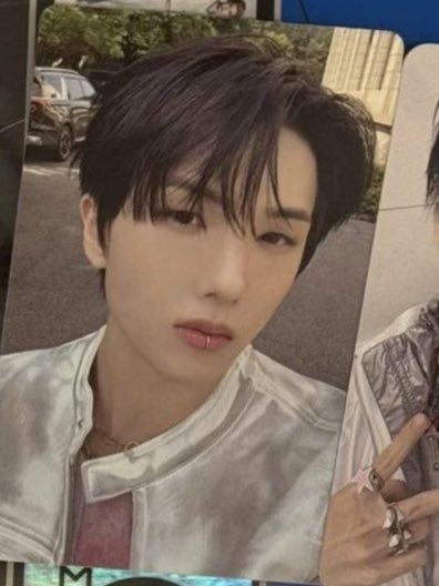 imjipeu's tweet image. jisung always has the best pcs