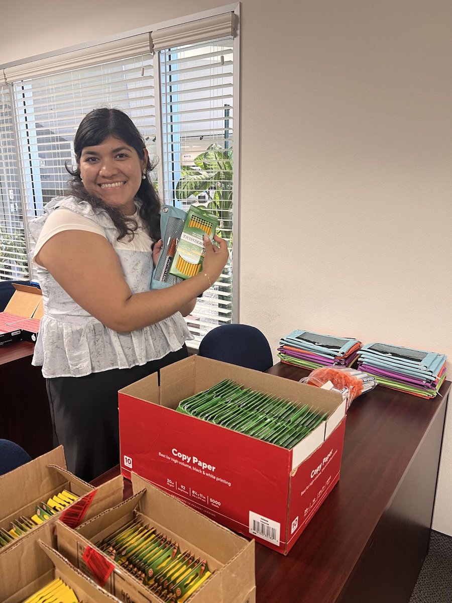 Advantech_USA's tweet image. 🎒 A4C partnered with @THShelter for their Back-to-School Drive! We packed 60 backpacks for incoming 1st graders to start the year strong.
💛 Huge thanks to our volunteers &amp;amp; donors for making it happen!
Support continues: thomashouseshelter.org/events/back-to…
#AdvantechUSA #A4C