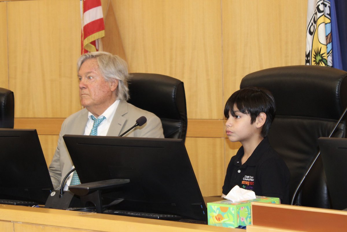 CommishTick's tweet image. Honored to have 9-year-old Rene G., a proud District E resident, as my co-chair today!
He’s Nevada’s youth councilperson (NICRP), advocating for free youth sports, road safety, and anti-bullying. Our future is bright with young leaders like him.🌟