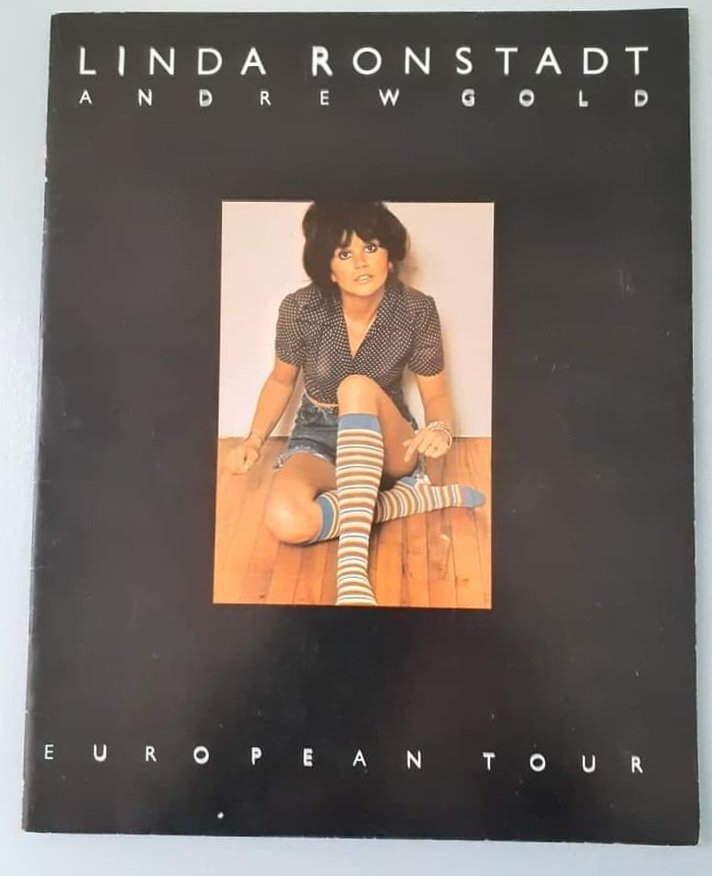 AndrewUllah's tweet image. The best £2.75 I ever spent 4 rows from the front &amp;amp; it was the front in those days. Happy Birthday 🎂 the brilliant Linda Ronstadt🎙🎸 #LindaRonstadt @ODEONCinemas