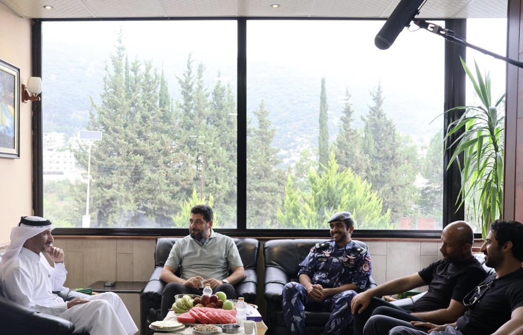 QatarEmb_Syria's tweet image. قام سعادة السيد خليفة بن عبدالله آل محمود القائم بالأعمال في سفارة دولة قطر لدى دمشق ، بزيارة إلى محافظة اللاذقية حيث التقى خلال الزيارة عدد من المسؤولين كان على رأسهم معالي الوزير رائد الصآلح وسعادة السيد محمد عثمان محافظ اللاذقية.
كما وقام سعادته بجولة تفقدية على مناطق حرائق…