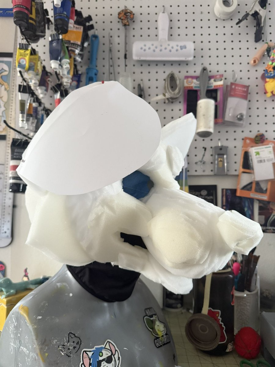 meow_maws's tweet image. Base for a head commission! Woof woof 🐶