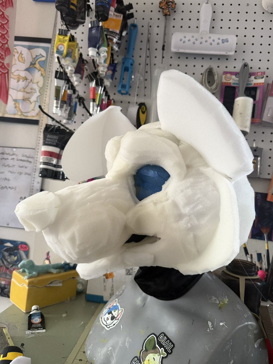 meow_maws's tweet image. Base for a head commission! Woof woof 🐶