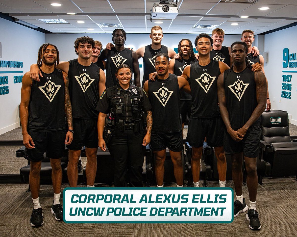 uncwmenshoops's tweet image. Thank you to Corporal Alexus Ellis from UNCW PD for taking the time to speak with us about campus safety and how to stay aware and prepared!
#BeyondBasketball