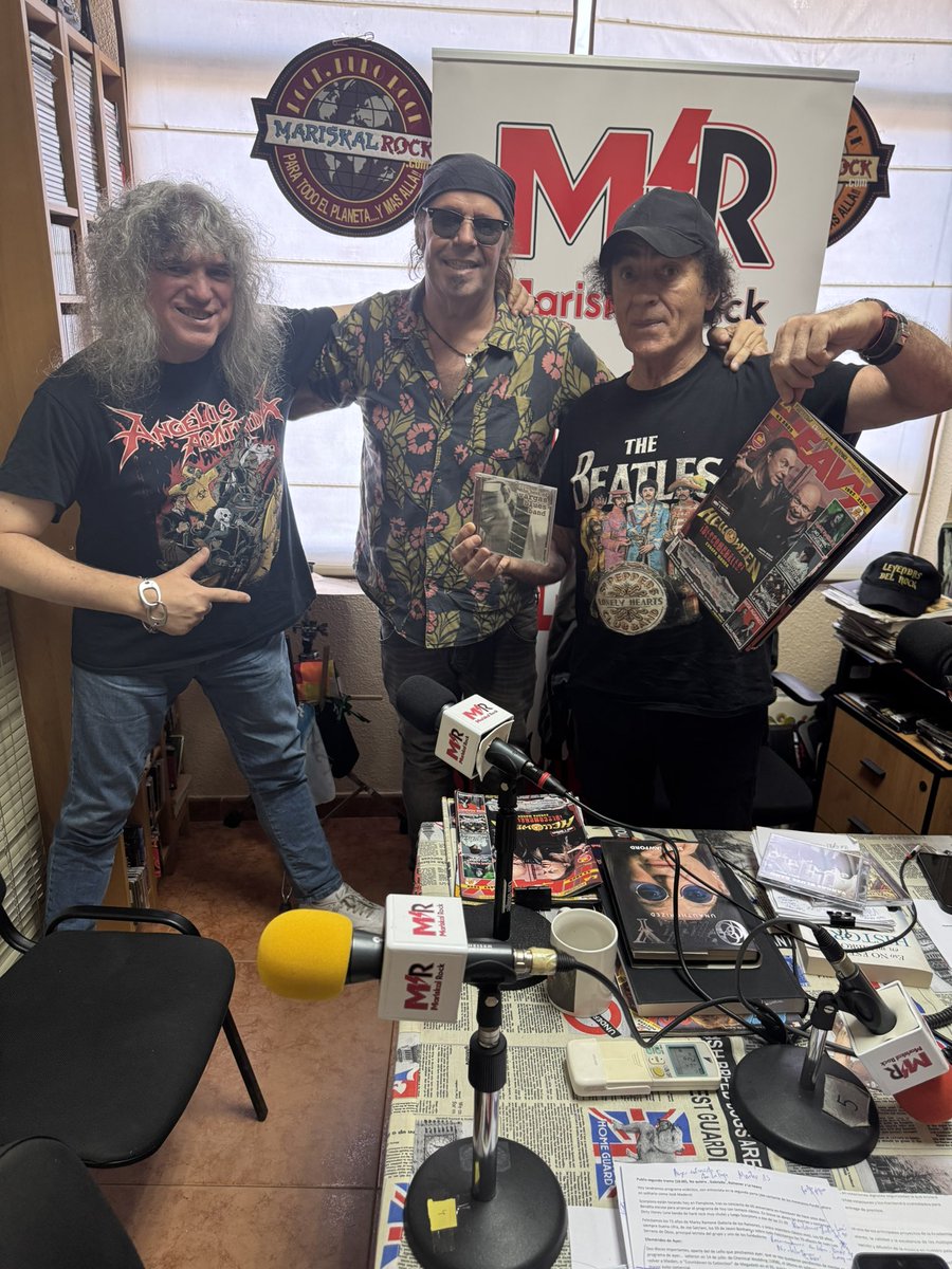 Vargas blues band (@vargasbluesband) on Twitter photo Amena entrevista con <a href="/mariskalrock/">mariskalrock</a> y Mariano Muniesa
Próximo Concierto
20 Jul, 2025
Jardines Maneras de Vivir
Almazán (Soria)
cooltickets.es/events/vargas-… Amena entrevista con <a href="/mariskalrock/">mariskalrock</a> y Mariano Muniesa
Próximo Concierto
20 Jul, 2025
Jardines Maneras de Vivir
Almazán (Soria)
cooltickets.es/events/vargas-…