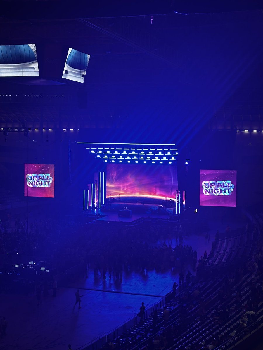 itsmatthooper's tweet image. let’s 🗣️ get 🗣️ loud