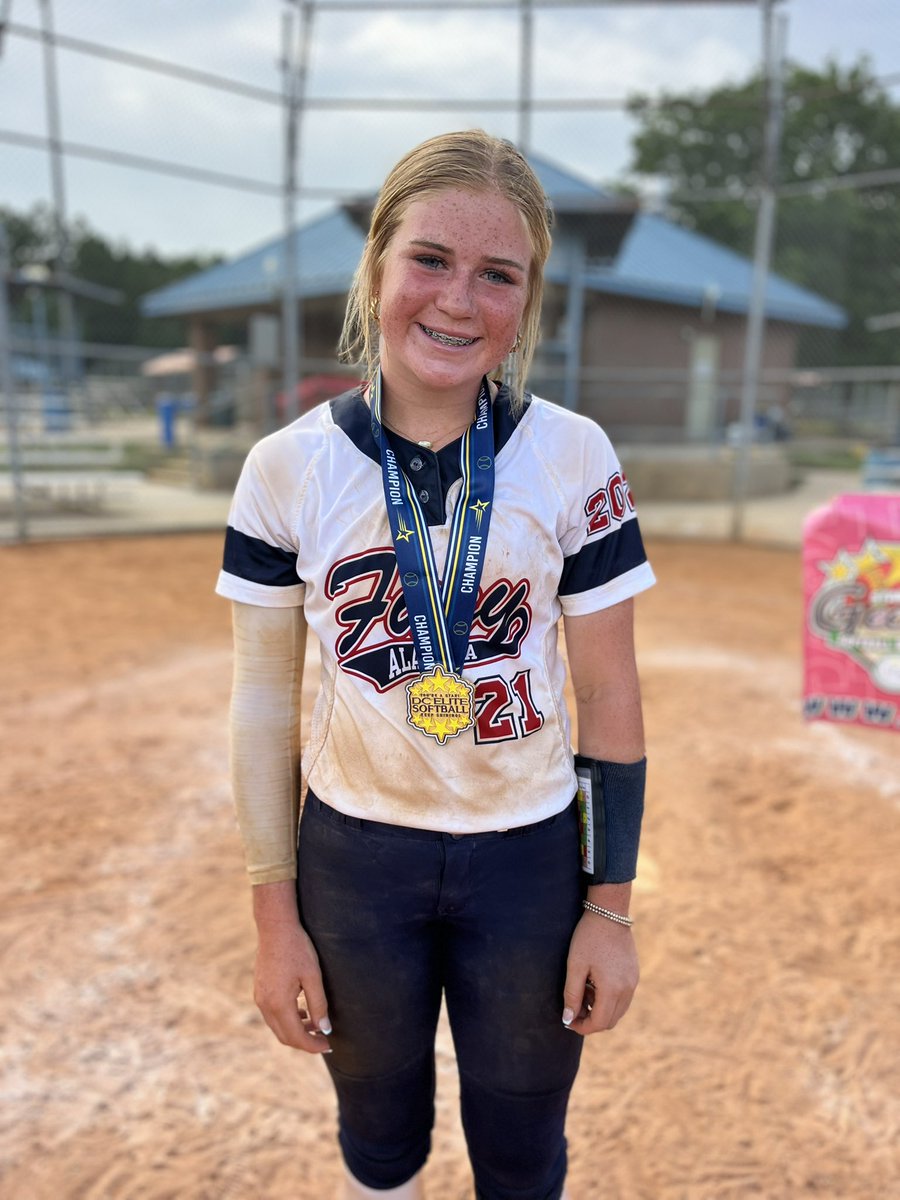 RyleeDavis2029's tweet image. Fun weekend with my team at @DCEliteSoftball ⭐️Stars Over Georgia Showcase⭐️

Ready for this weekend at Southeast Nationals!

#softball #catcher