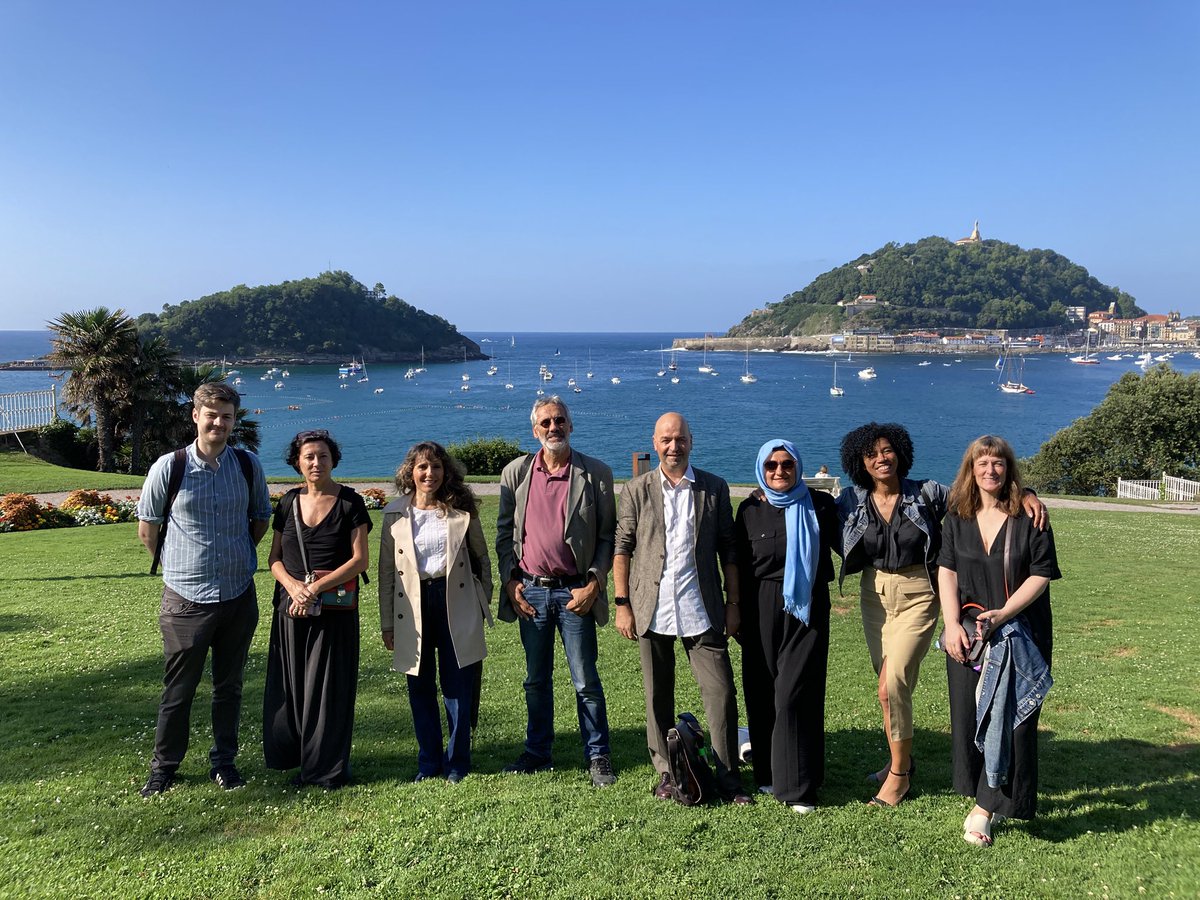 <a href="/Cwmpas_Coop/">Cwmpas</a> #DanRoberts <a href="/X_net_/">Xnet - Instituto para Digitalización Democrática</a> #SimonaLevi <a href="/Gipuzkoa/">Gipuzkoa</a> <a href="/itziarEizaguirr/">itziar Eizaguirre</a> <a href="/bcn_ajuntament/">Ajuntament de Barcelona</a> #JoanBatlleMontserrat <a href="/ICalzada/">ICalzada @ICalzada@mastodon.social</a> <a href="/upvehu/">UPV/EHU</a> <a href="/Ikerbasque/">Ikerbasque</a> <a href="/ZeynepEngin/">Zeynep Engin, PhD 🌍</a> <a href="/dataforpolicy/">Data for Policy CIC #dataforpolicy2025</a> <a href="/rotterdam/">Gemeente Rotterdam</a> #MirandaSaunders <a href="/gemmagaldon/">Gemma 🤖 ⚖️ ♀️</a> <a href="/EticasAI/">Eticas.ai | AI Audits</a> in the #Donostia #BayArea #BasqueCountry <a href="/uik_eus/">UIK</a>