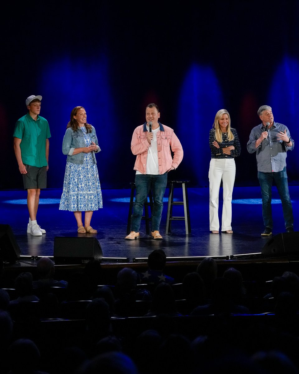 foxnation's tweet image. America, this is your comedy hour. Stream 'Punchlines and Patriots' with @seanhannity and @jimmyfailla now on Fox Nation. bit.ly/40ijSU5