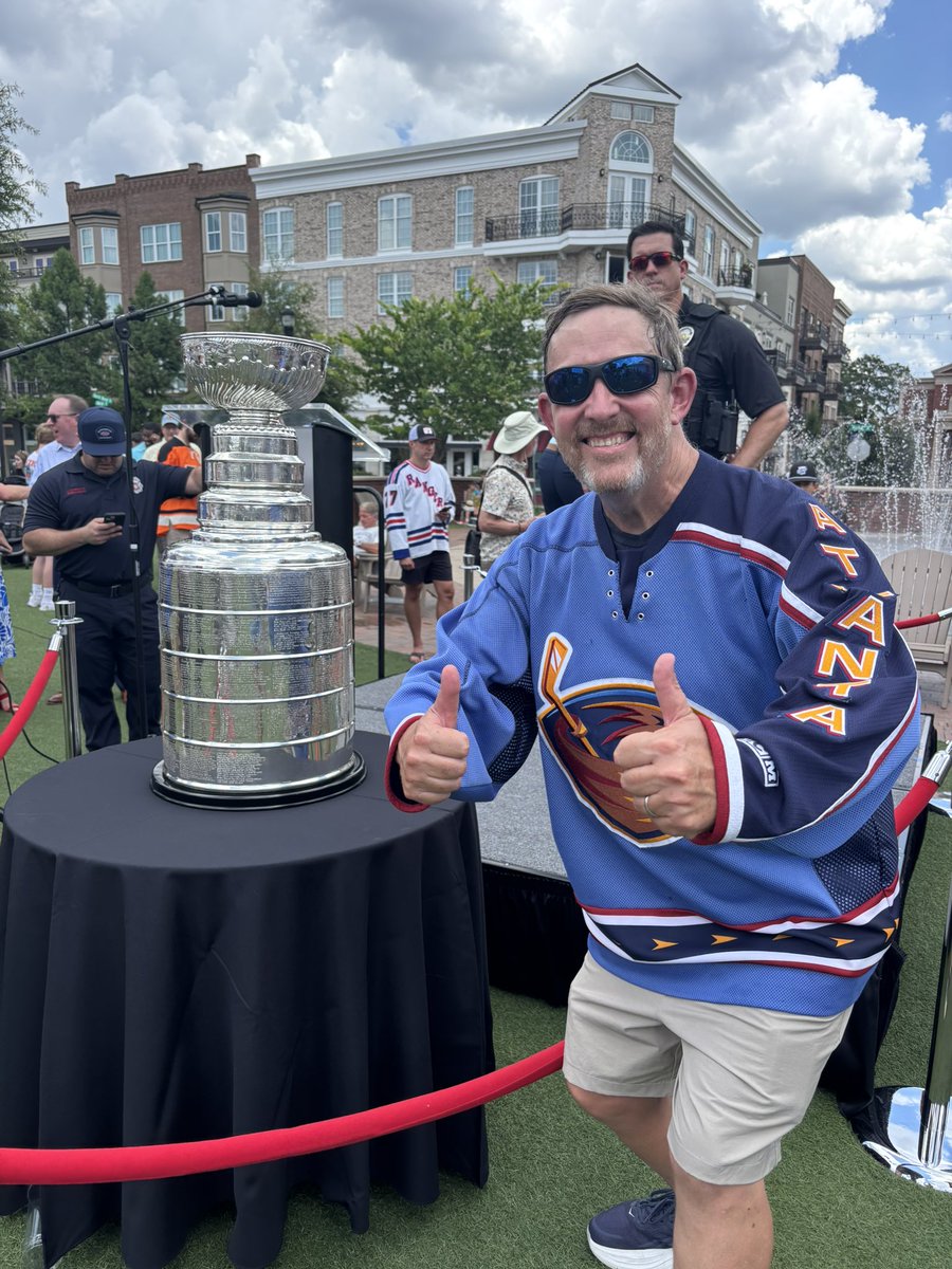 MarkGriffithATL's tweet image. 2 trophies. Same day. 21 miles and 2 hours apart. #LGM #NHLinAtlanta