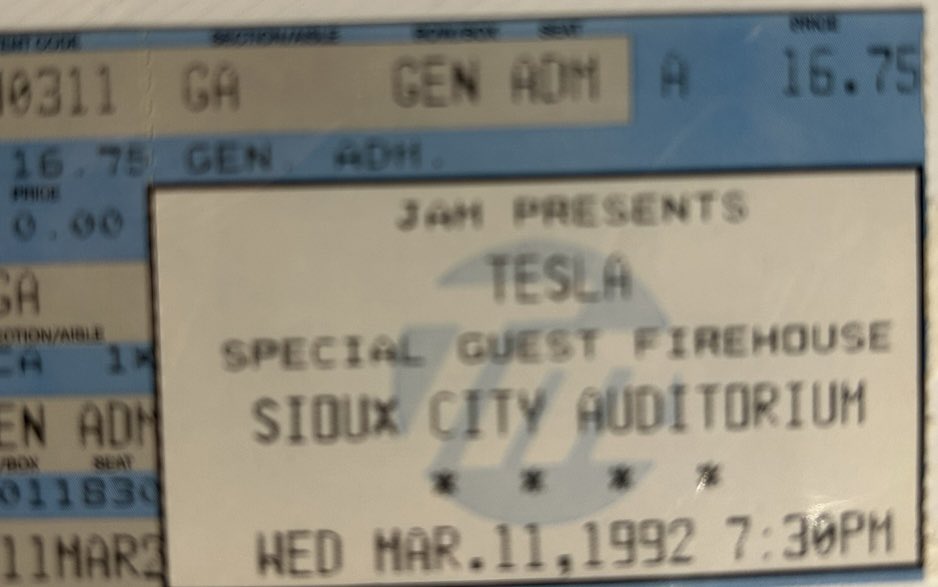 GenXPlaylists's tweet photo. @TeslaBand Saw FireHouse open for @TeslaBand that same year for $16.75
🤘🏼in Sioux City at the old Auditorium 😎 https://t.co/fTlxWolTfP
