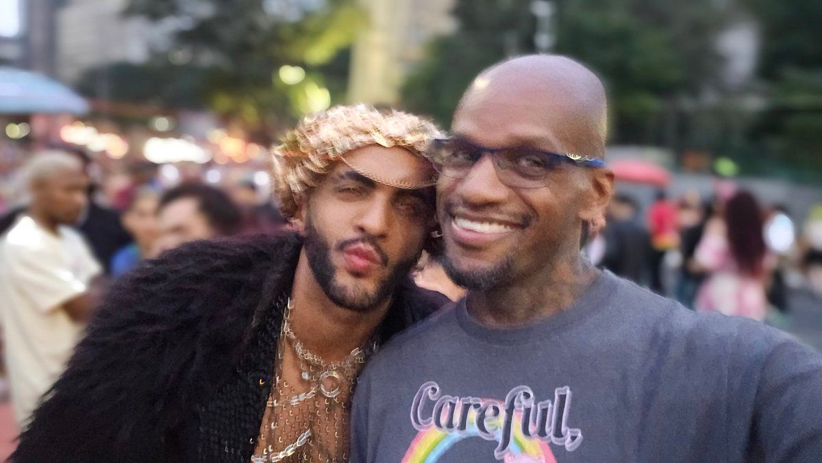 conhecerMichael's tweet image. #Prideweekend
#saopaulo #brazil
#pride #lgbtq #gay #queer #gaydude
