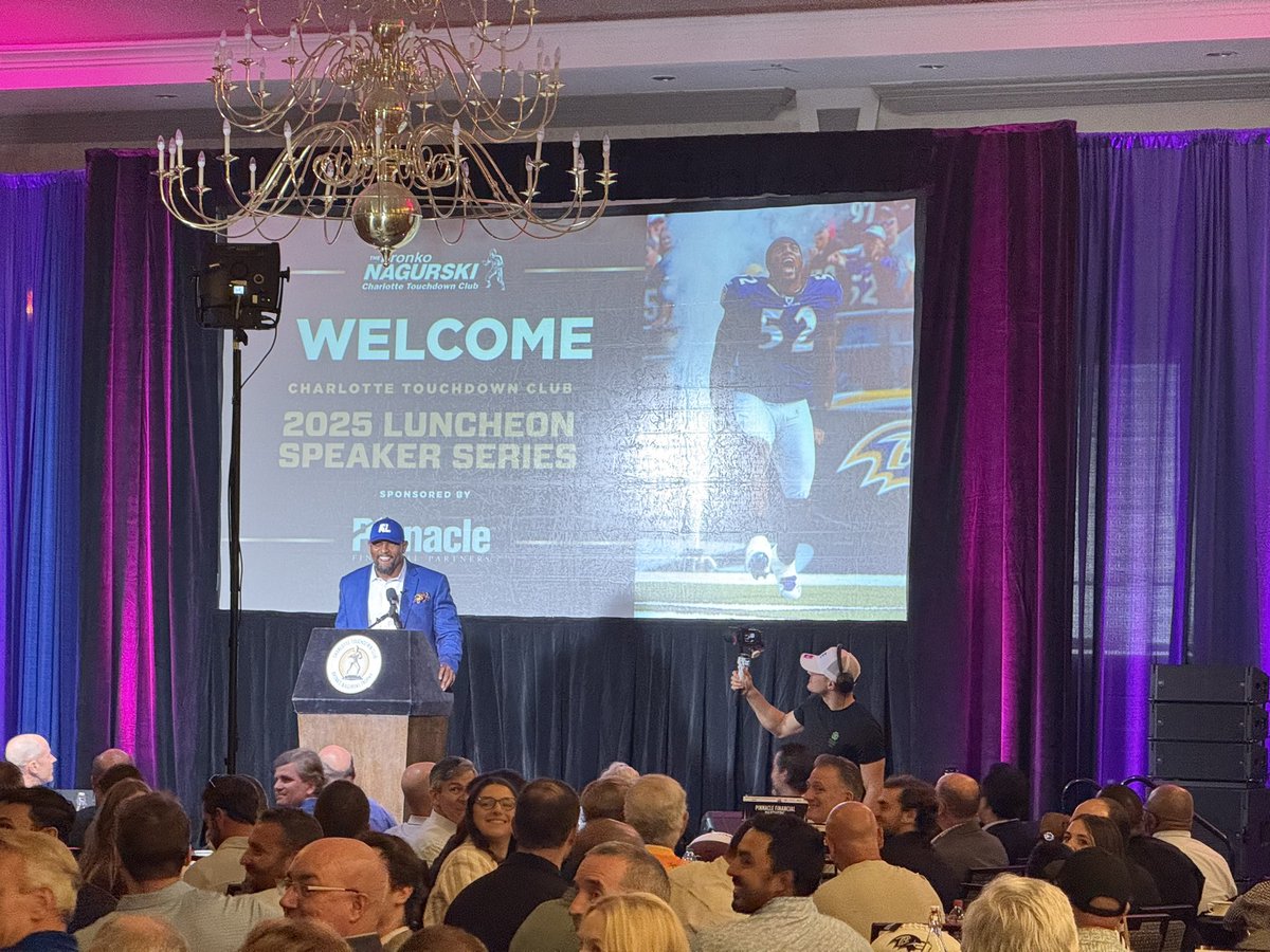 Baltimore Ravens legendary linebacker, Ray Lewis, takes the stage to share some words of wisdom! #TDClubLuncheon