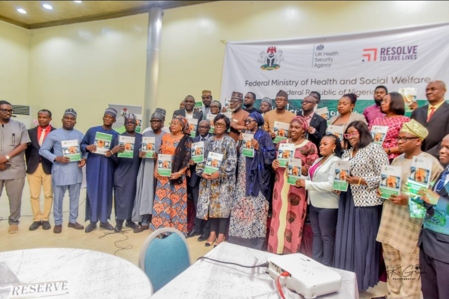 Adaeze_Oreh's tweet image. Chemicals of public health concern pose significant risks to humans,animals, and the environment. Globally, the effects of these chemicals have increased exponentially due to the rapid expansion of industrial activities in agriculture, transportation, mining, and even fast-moving…