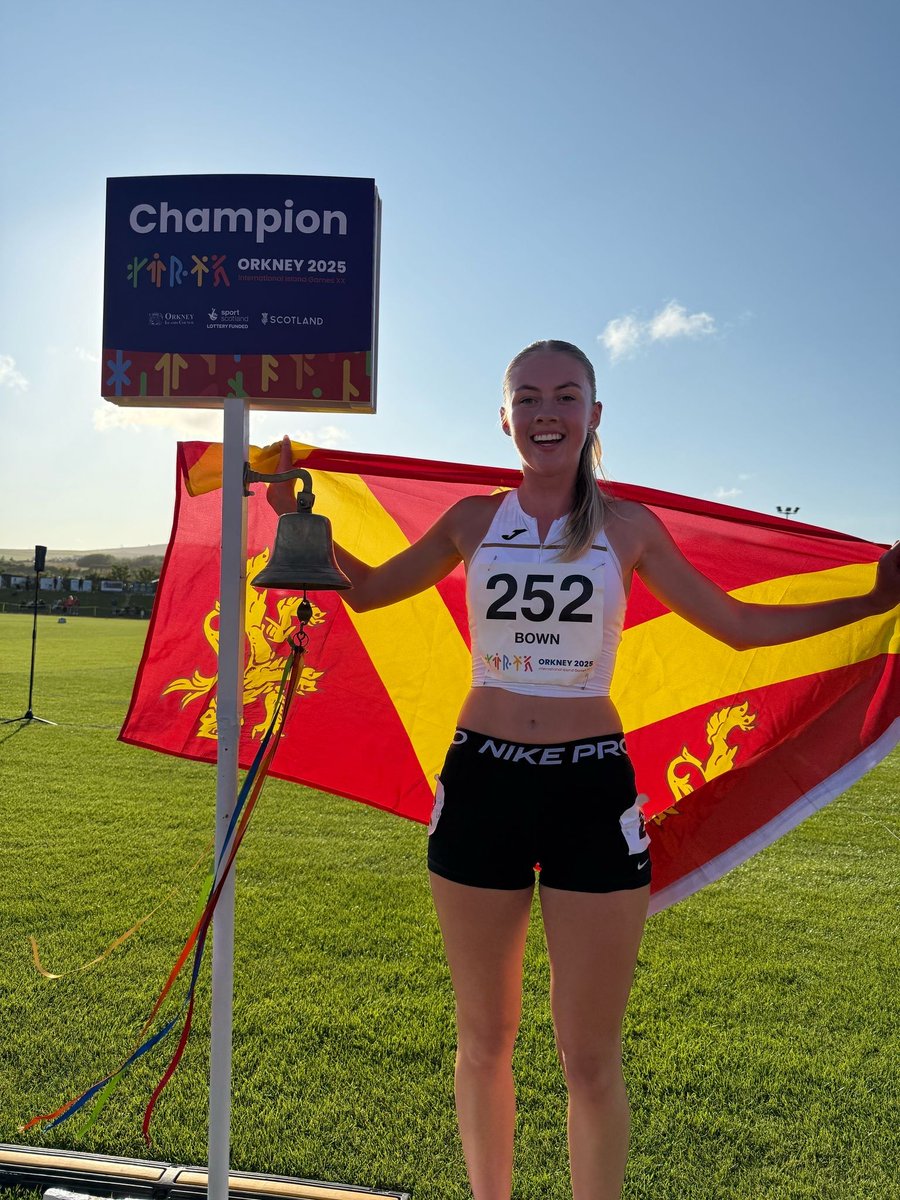 ATHLETAU | ATHLETICS 🏃🏻‍♀️ 

Beca Bown has won an incredible gold medal in the 1,500m women!! 

LLONGYFARCHIADAU!!!