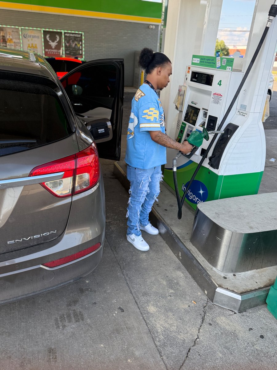 F2S___'s tweet image. 🏁