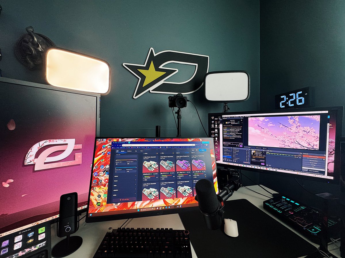 blakecissel's tweet image. Becoming a Counter Strike Skins guy 

twitch.tv/blakecissel