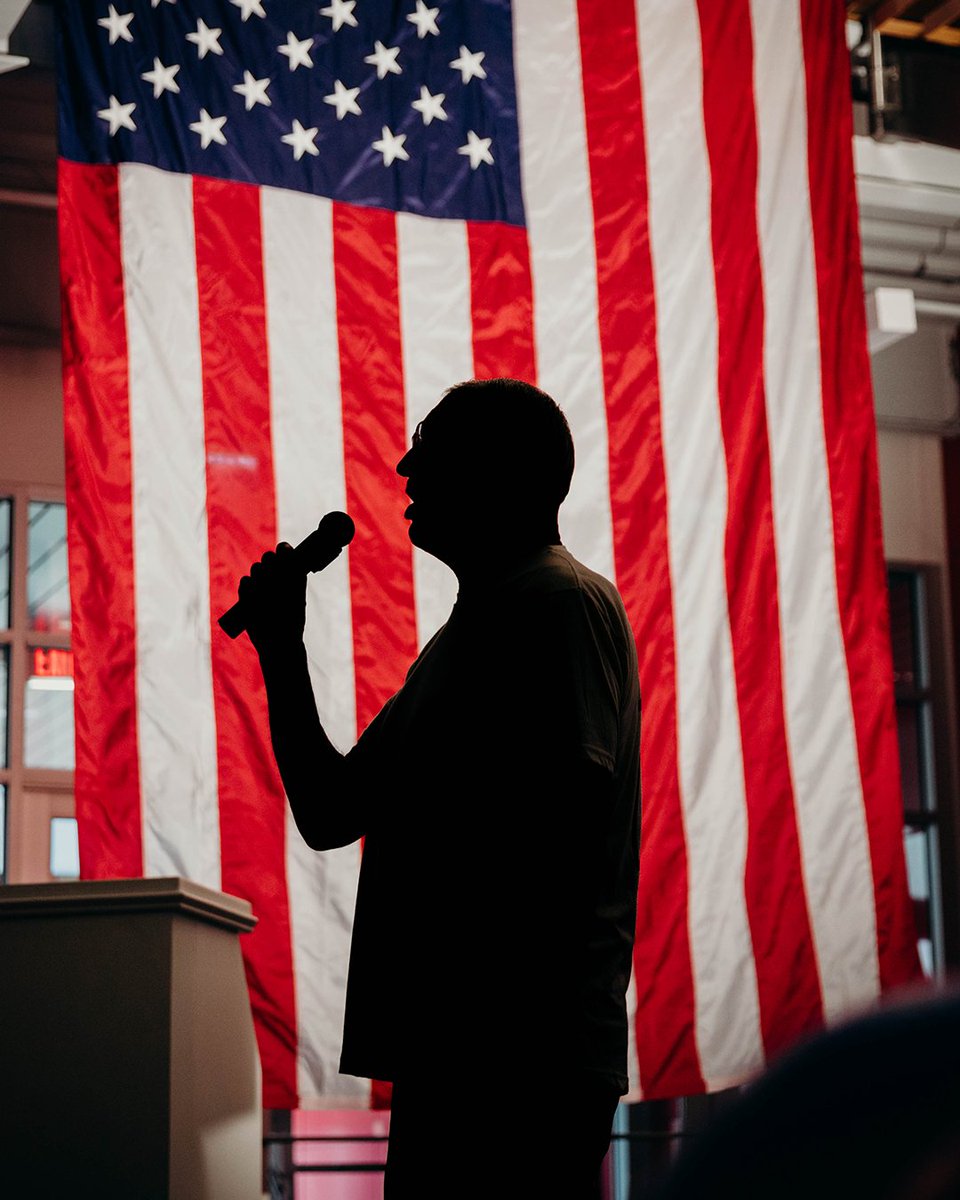 It’s pretty special to introduce my Movement family to my ACTUAL family - even more so when my dad brings chills to the room with his moving rendition of the Star Spangled Banner.