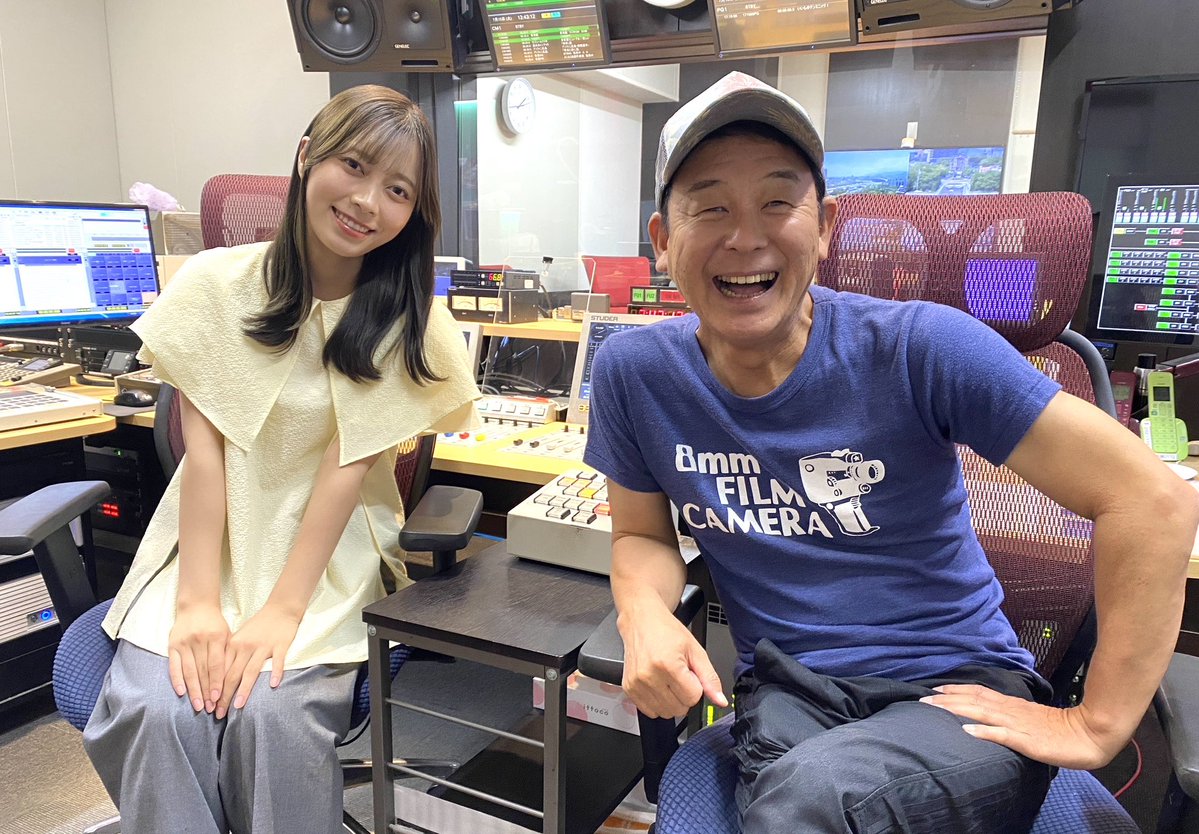 yokonandes's tweet image. スペシャルウィークが終わり…通常運行には戻ったが…先週の熱というか…余韻が残り、番組はまぁまぁのハイテンションに！途中「ヤバい！コーナーが入らず事故るかも」と思いながら終始ヒヤヒヤ。何年やっても…時間の管理にてんてこ舞い。学ばないなぁ。いつも本番中は寿命が縮まる思い。