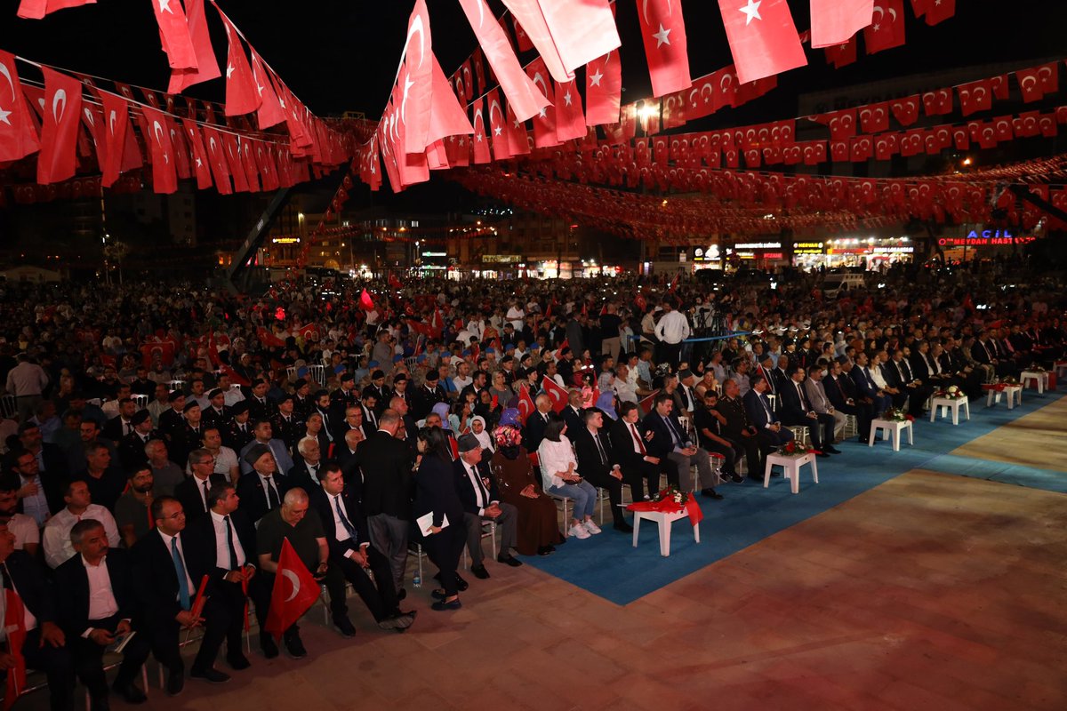 milhamigunbegi's tweet photo. Şanlıurfa Tek Yürek... 🇹🇷🇹🇷🇹🇷

📍“15 Temmuz Demokrasi ve Milli Birlik Günü”  Programı

Valimiz @hasansildak, il protokolümüz ve hemşehrilerimizle “15 Temmuz Demokrasi ve Milli Birlik Günü” Programı'na katılıyoruz.

#ZaferinAdıTürkiye
#15Temmuz 
@RTErdogan @Akparti @bybekirbozdag 
@efkanala @mustafaelitas @Hayati_Yazici @abuyukgumus @aliihsanyavuz54 @acarfaruka @SirakayaZafer @drbetulsayan @mustafademir @ZeybekciNihat @hby34 @AhmetBOgutken @belginuygur10 @sevilay_tuncerr @mustafasenbd @DrOmerileri @zorlu77 @DrYerebakan @HuseyinYayman @omerrcelik @eyupkadirinan  @hakanaksu058 @UcarBilal20 @avyusufbaser @farukaytek @AEminOnenOfis @ProfDrDusak @ibrahimeyyupogl @malicevheri @CYAZMAC @HikmetBasak_63 @av_mfaruk @y_konal @umuttuncertr @Malikurt14 @AieNacar @Mehmet_Kirmizi1 @FIRATKORAN @KmlttinYlmztkn @ZehraAy0663 @furkankucukk_